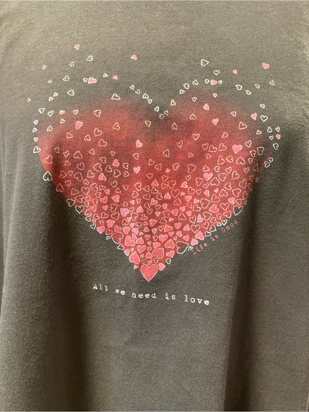 Life Is Good Charcoal Black Short Sleeve Tee wPink Heart Graphic Women’s Size XL